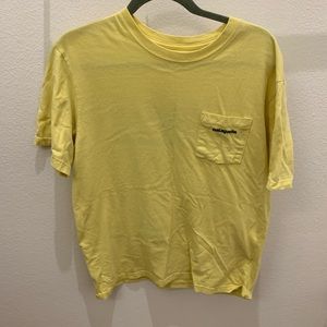 Patagonia yellow tee